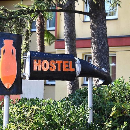 Hostel Amfora Фажана Экстерьер фото