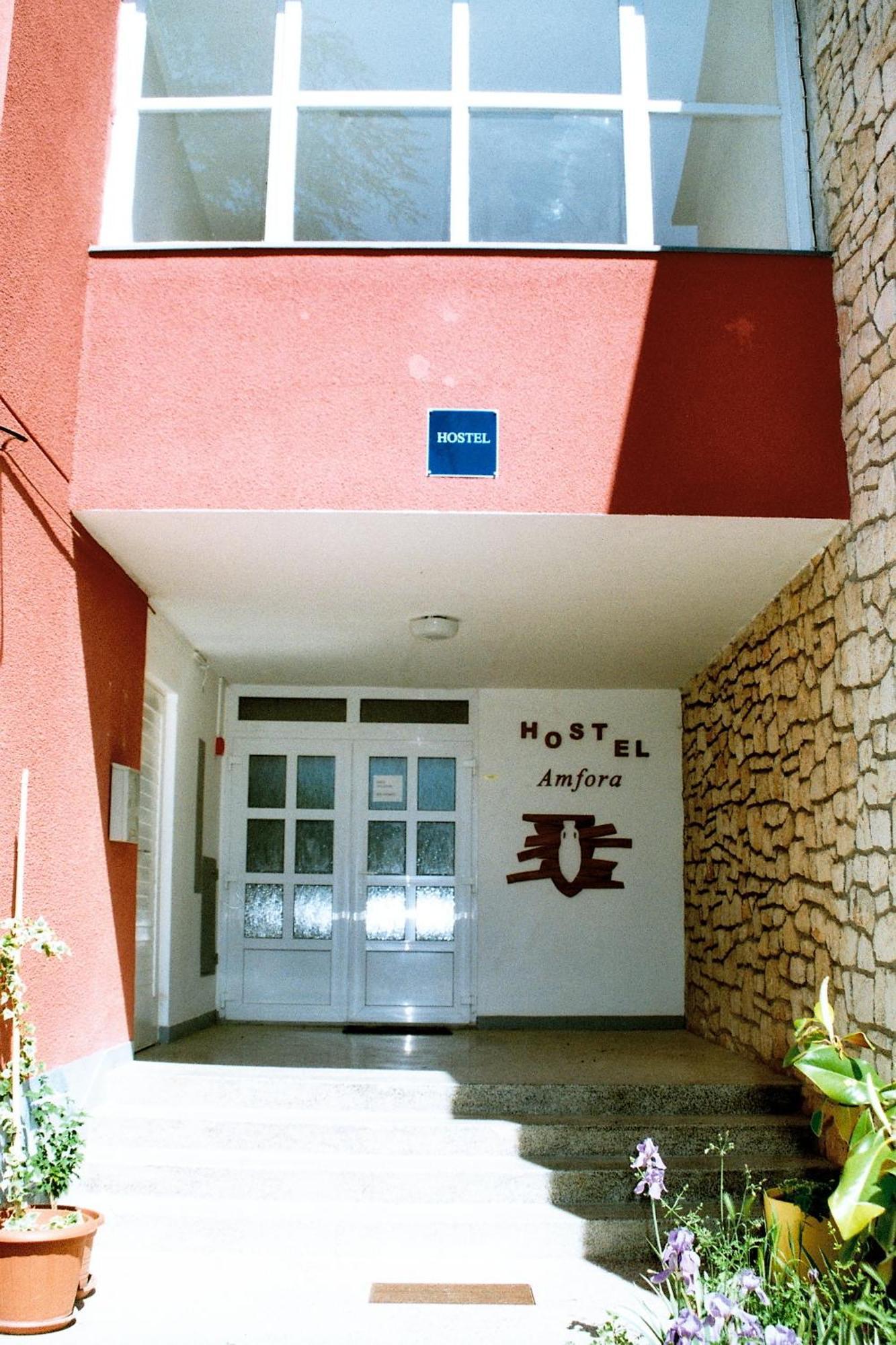 Hostel Amfora Фажана Экстерьер фото