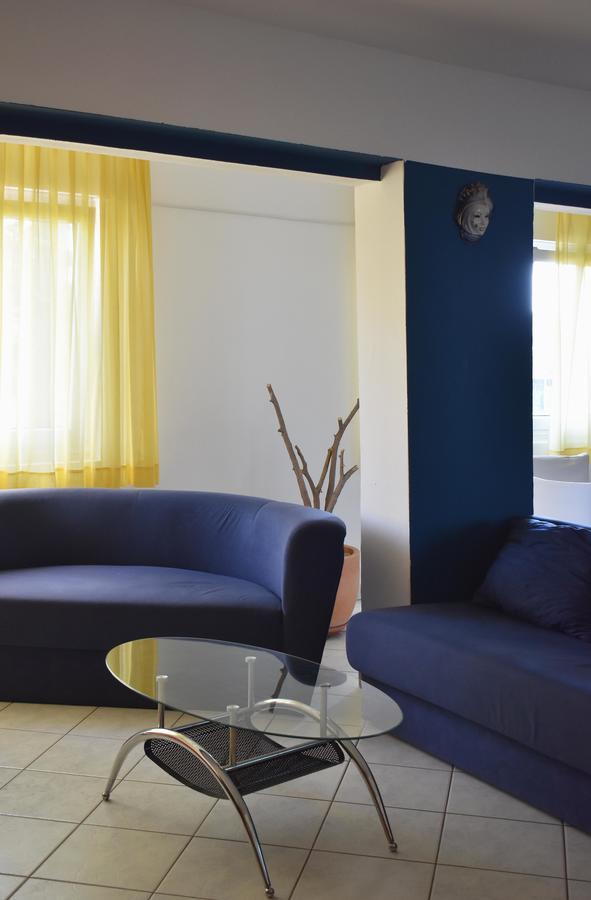 Hostel Amfora Фажана Экстерьер фото