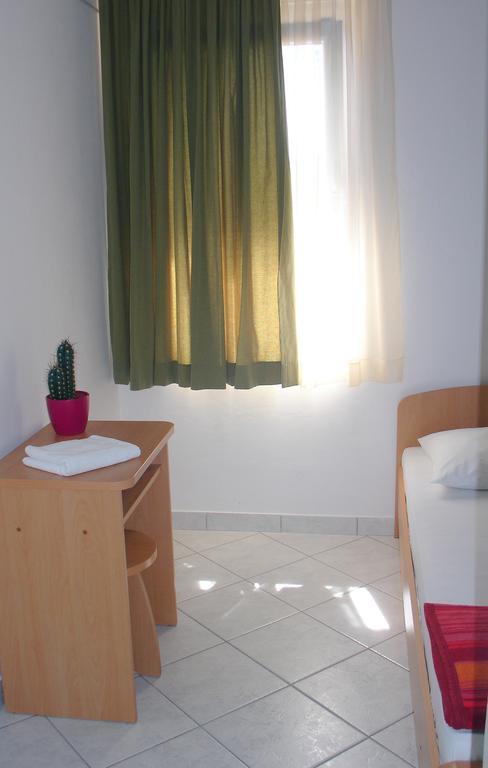 Hostel Amfora Фажана Номер фото